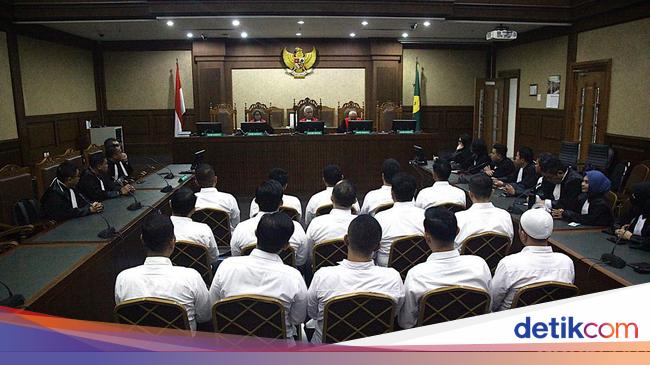 Ini Hal Memberatkan Vonis 4-5 Tahun Bui 15 Terdakwa Pungli Rutan KPK