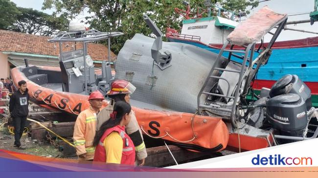 Kapal Basarnas Meledak di Cilacap, 1 Pekerja Tewas