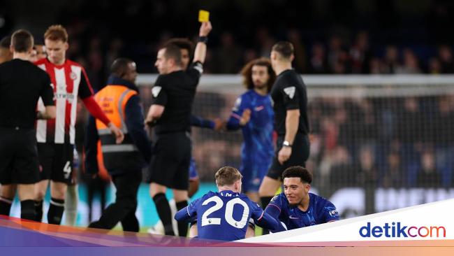 Ini Sebab Cucurella Dapat Kartu Merah Usai Chelsea Vs Brentford