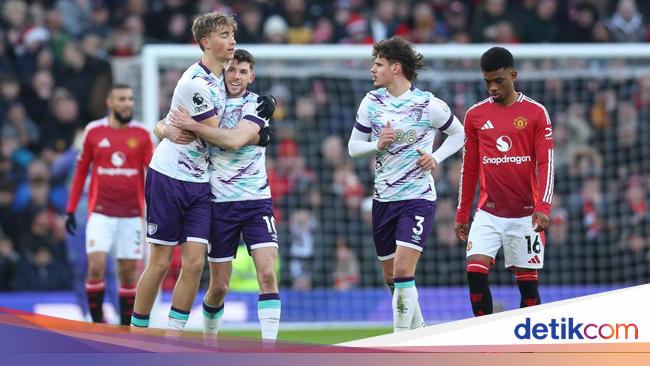 Pecundangi MU Beruntun di Old Trafford, Bournemouth: Luar Biasa!