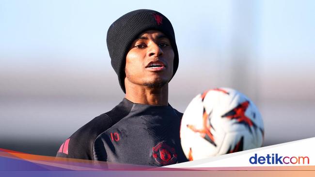 Rashford dalam Deretan Pesepakbola yang Pernah Main di MU dan Barca