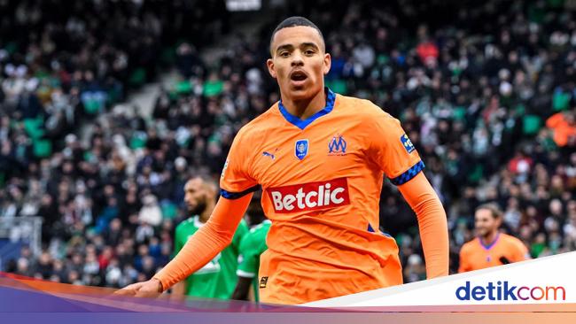 Ronaldo Minta Al Nassr Rekrut Mason Greenwood