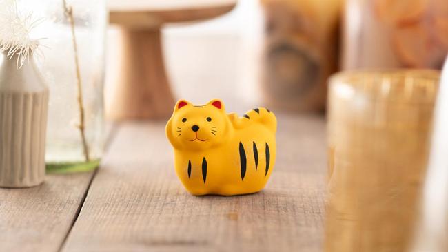 Prediksi Shio Macan 2025: Karier Cemerlang dan Peluang Bisnis yang ...