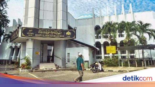 Pria Malaysia Dihukum Cambuk Usai Berduaan dengan Wanita Bukan Mahram