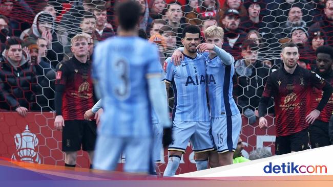 Hasil Piala FA: Tottenham Susah Payah Singkirkan Tim Divisi 5