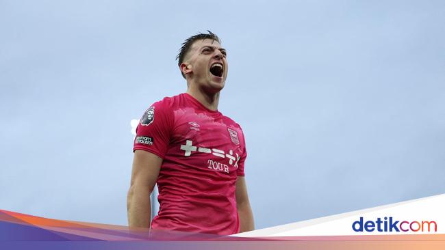 Chelsea (Semakin) Rasa Jebolan Akademi Manchester City