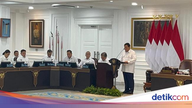 Prabowo Targetkan Akhir 2025 Semua Anak RI Dapat Makanan Bergizi