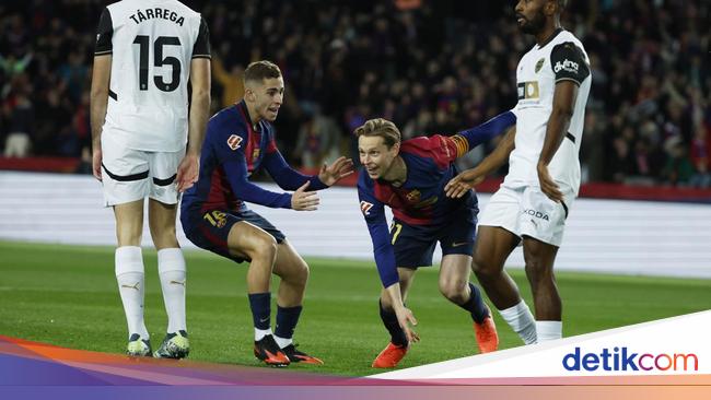 Klasemen Liga Spanyol Usai 8 Gol Tercipta Saat Barcelona Vs Valencia