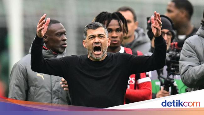 Conceicao Dikritik Usai Marahi Calabria: Enggak Wajar!