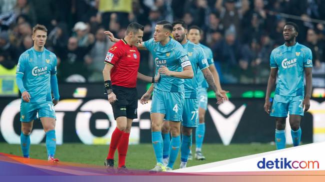 Venezia Bapuk, Jay Idzes cs Predicted to Degrade