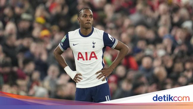 Mathys Tel Dapat Serangan Rasial, Manajer Spurs Membela