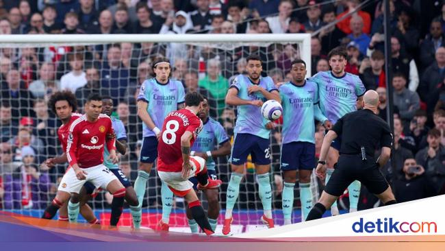 8 Pencetak Gol Free Kick EPL Musim Ini, Bruno Fernandes Teratas