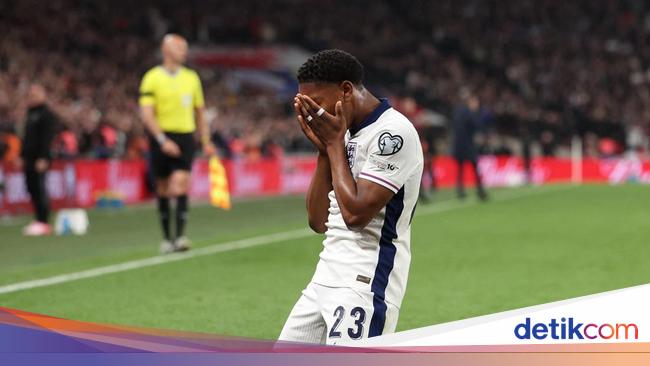 Myles Lewis-Skelly Silent Without a Word