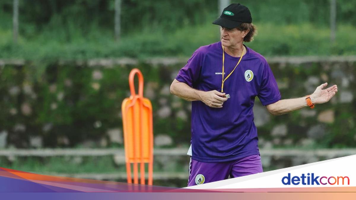 Huistra Tak Ingin Buang Energi Tanggapi Fans PSS yang Ingin Dirinya Out
