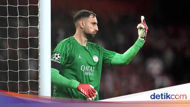 Kubu Donnarumma Pertimbangkan Tuntut PSG Usai Didepak