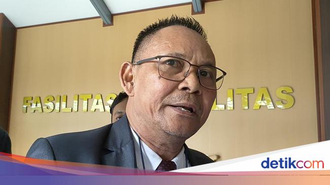 Jokowi Digugat Tunjukkan Ijazah ke Publik, Kuasa Hukum: Kami Tegas Menolak!