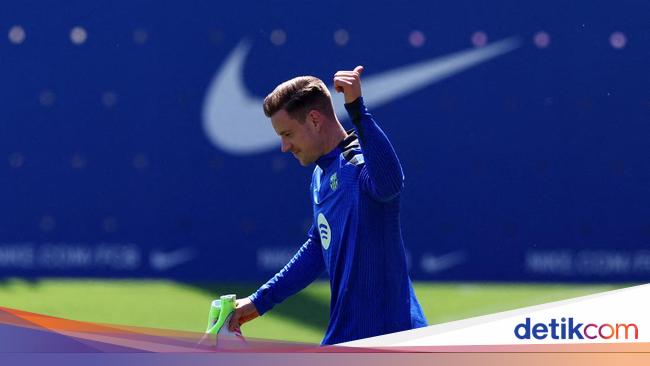 Sudah 'Damai', Ter Stegen Kembali Jadi Kapten Barca