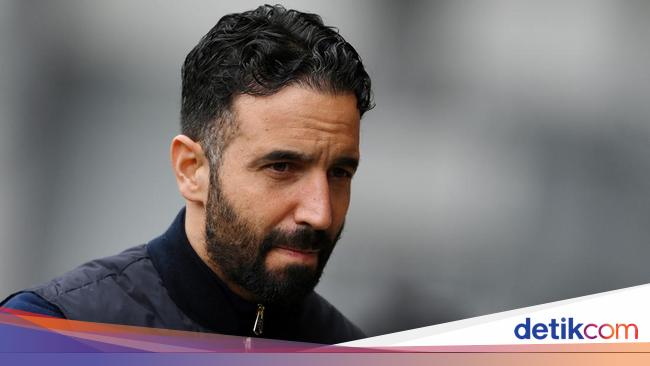 Amorim Masih Percaya Diri, Fans MU Gimana?