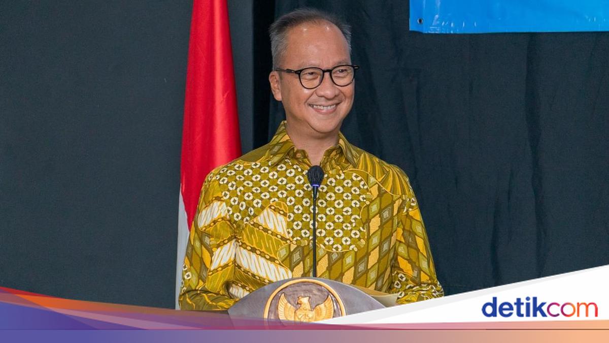 Menperin Sebut Industri Tekstil Tarik Investasi Rp 20 T dan Serap 3,9 Juta Pekerja