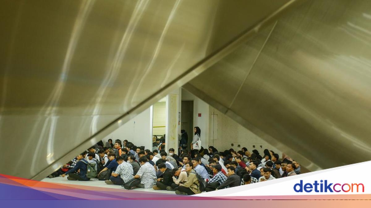 Lowongan Kerja Seret! 67% Perusahaan Pilih Setop Rekrutmen
