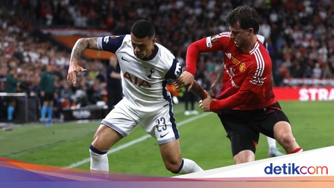 Momen-momen Penting Final Liga Europa Tottenham Vs Man Utd