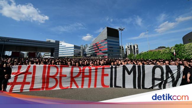Milan Jeblok, Suporter Demo