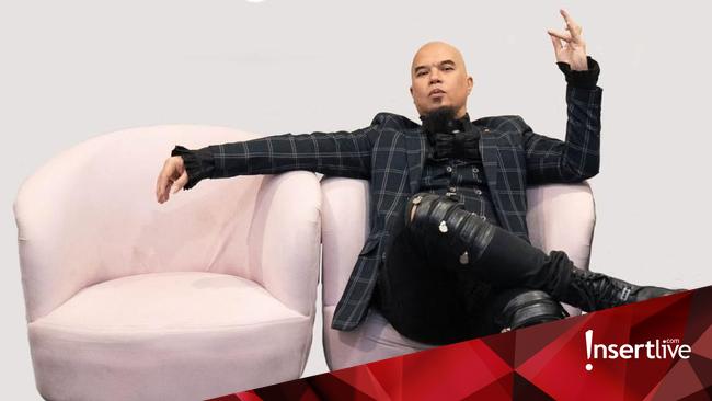 Reaksi Ahmad Dhani Saat Foto Lawasnya Diragukan