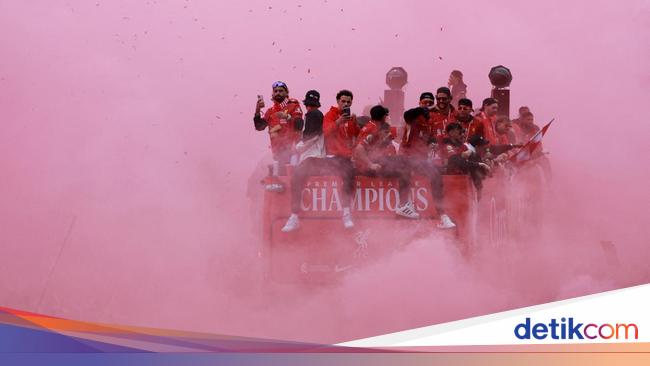 Parade Juara Liverpool: Merah Meriah!