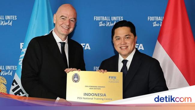 Erick Thohir Gianni Infantino