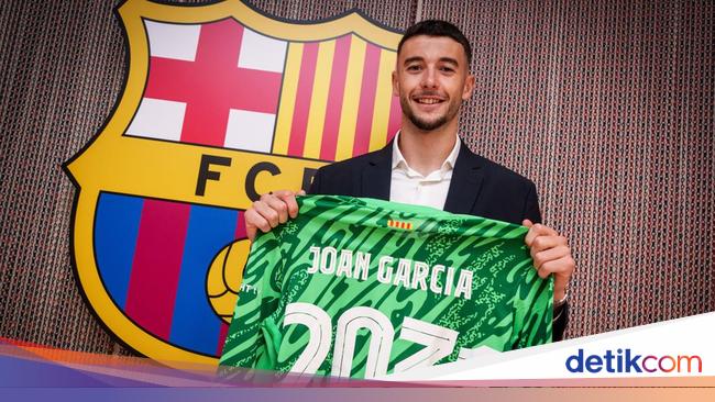 Ingin Bersaing Sehat, Garcia Lega Ter Stegen Damai dengan Barca