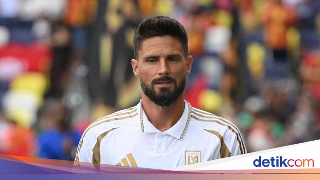 Giroud Mau Pulang Kampung, Gabung Lille