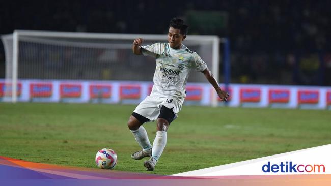 Bojan Hodak Puji Febri Hariyadi