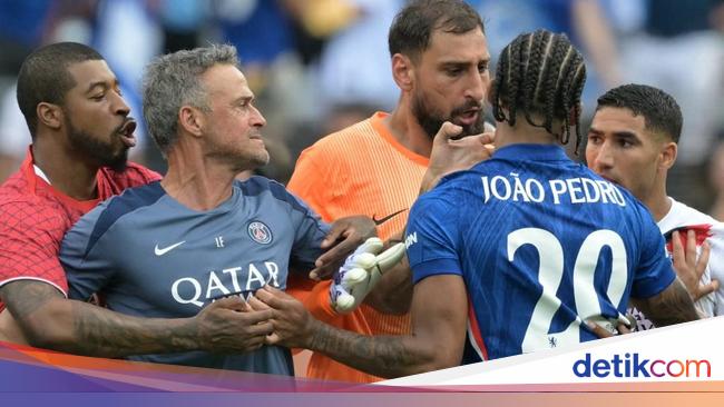 Potret Momen Panas Luis Enrique Tampar Joao Pedro