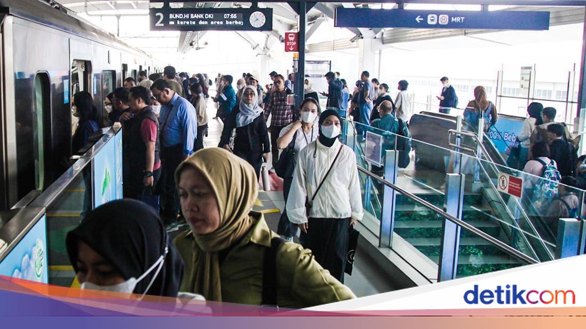 Sempat Padat, Stasiun MRT Lebak Bulus Kini Kembali Normal