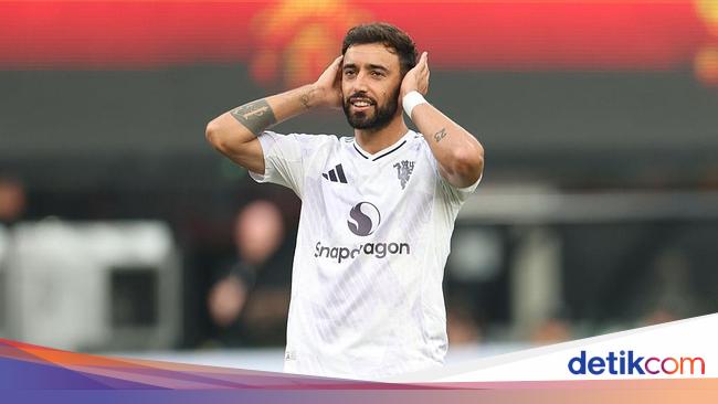 Bruno Fernandes Nggak Bangga Dipuja-puji, Cuma Mau...