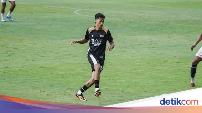 Debut Pahit Rafael Struick di Dewa United