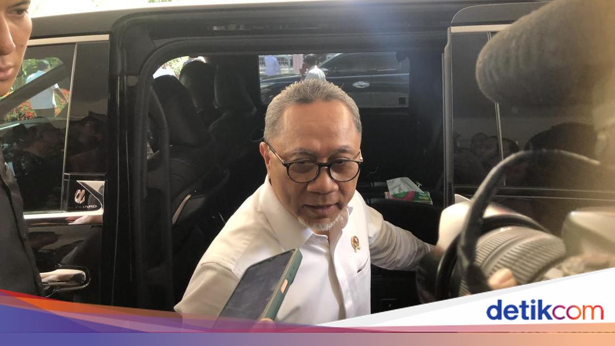 Zulhas Ungkap Hampir Tiap Minggu Ditelepon Prabowo Soal Sampah