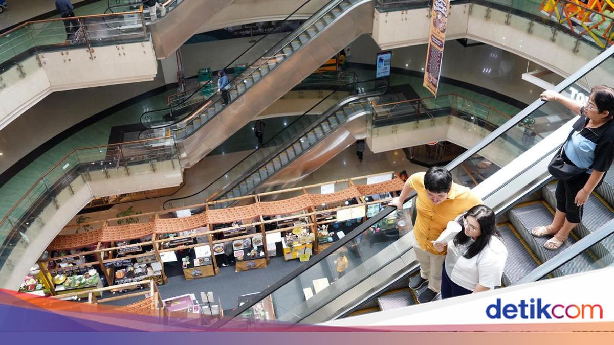 Dolar Sentuh Rp18.166, Pengusaha Mal-Ritel Teriak Biaya Melonjak