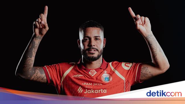 Emaxwell Souza Jadi Pemain Brasil ke-9 di Persija