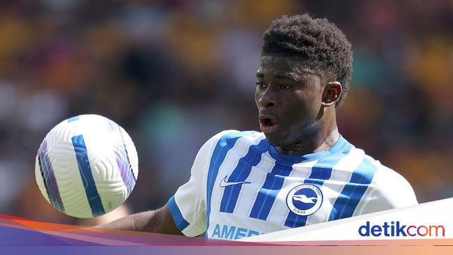 MU dan City Mau Carlos Baleba? Siapkan Rp 2,2 Triliun