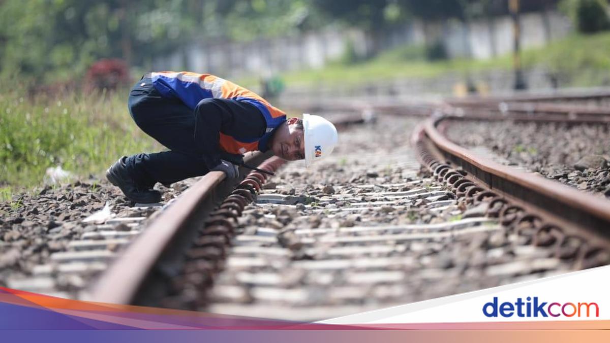 RI Butuh Rp 1.200 T buat Bangun Jalur Kereta Sampai 2045