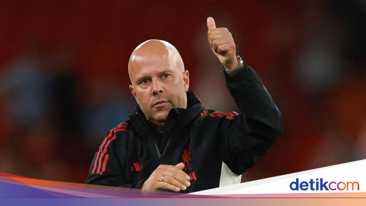 Slot Bicara Tekanan Liverpool Pertahankan Gelar Juara