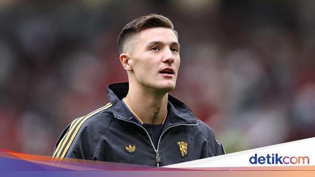 Amorim Ungkap Hal-hal yang Bikin Benjamin Sesko Ditaksir MU