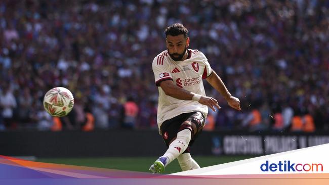 Duh, Penalti Salah Melambung Lagi!