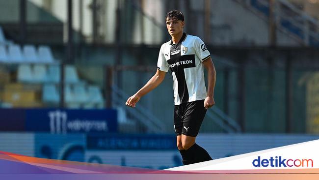 Deal! Liverpool Selangkah Lagi Gaet Bek Muda Italia Ini