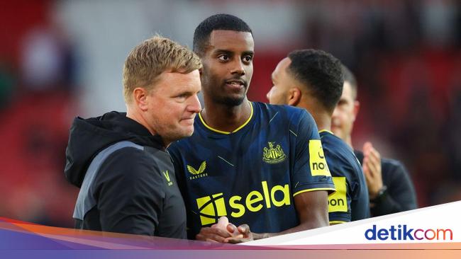 Howe: Newcastle Harus Siap Lanjutkan Hidup Tanpa Isak
