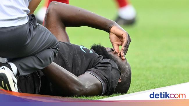 Idzes Bisa Gagal Duel dengan Lukaku di Pekan Pertama Serie A