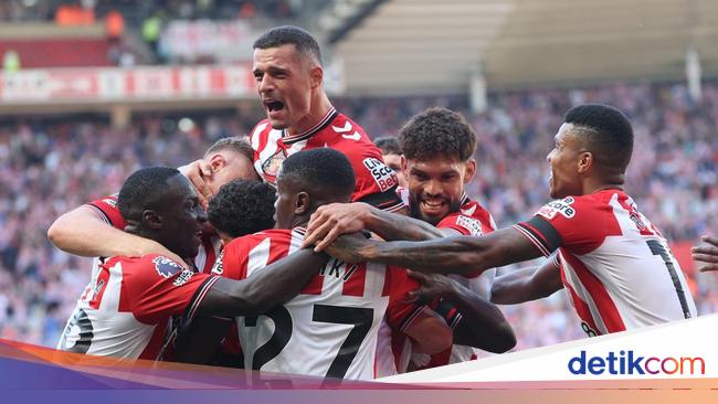 Sunderland Vs West Ham: Black Cats Bantai The Hammers 3-0!