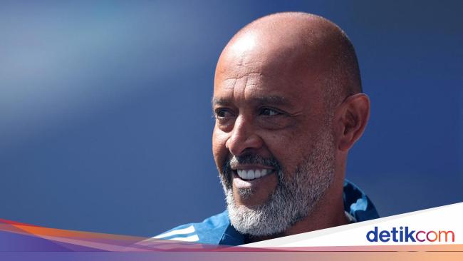 Ketika Manajer dan Pemilik Nottingham Forest Tak Lagi Akur