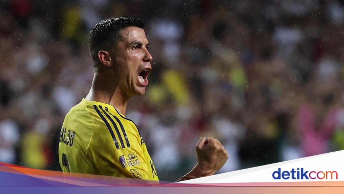 Cristiano Ronaldo Akui Pernah Diminta Keluarganya Agar Pensiun saja